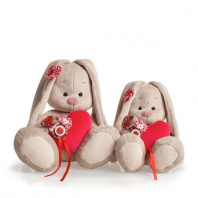 Зайка Ми с сердечком 18 см от интернет-магазина Континент игрушек